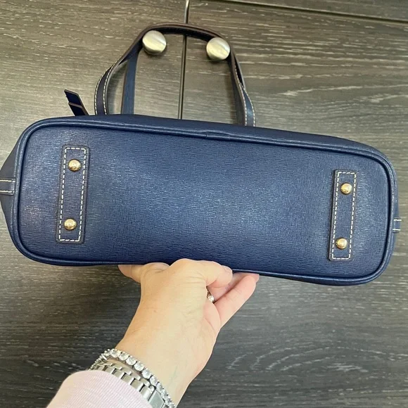 EUC Dooney & Bourke Navy Saffiano Shopper Leather Shoulder Bag Tote - Picture 7 of 16